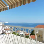 Apartamento Loremi Pisak