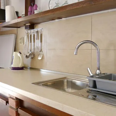 Loremi Appartement Pisak